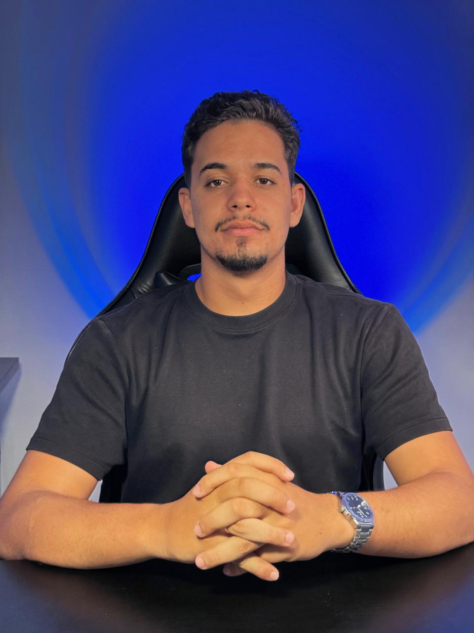 Grégory Anselmo, Fundador da Agência Navena